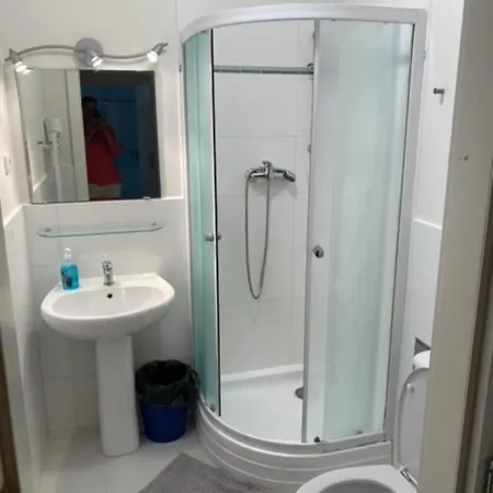 Large 3 Bedroom Family With Balcony * Prague