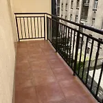 3 Bed Flat - Sleeps 10 - Pets - Smoking On Terrace Praha