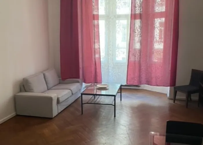 3 Bed Flat - Sleeps 10 - Pets - Smoking On Terrace